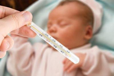 婴儿体温多少度正常 婴儿体温多少度算发烧